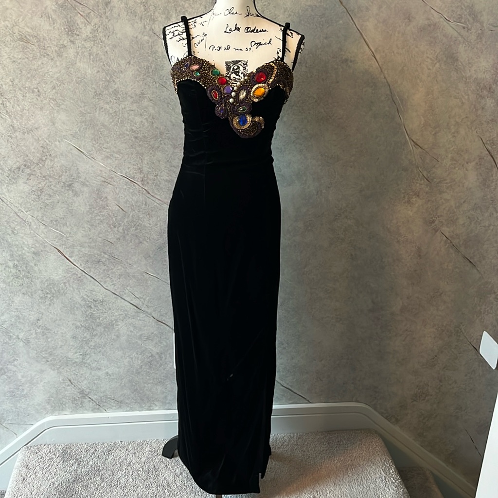 Alyce Velvet Beaded Gemmed Formal Dress Size 10